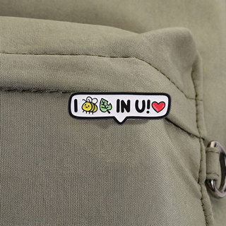 'I Bee Leaf in You 'Pun Men Trâm Cài Hình Lá Ong Sáng Tạo Dễ Thương Huy Hiệu Văn Bản Ba Lô Thú Vị Phụ Kiện Quà Tặng Cho Bạn Bè
