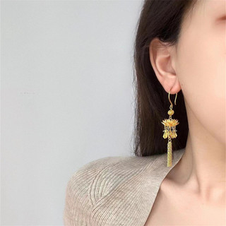 Bông Tai Sen Dài Nữ Phong Cách Sang Trọng Tinh Tế, Ánh Sáng Tuyệt Đẹp - Golden Feel