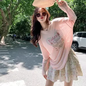 Áo thun in hình dài tay mỏng hơn mùa hè