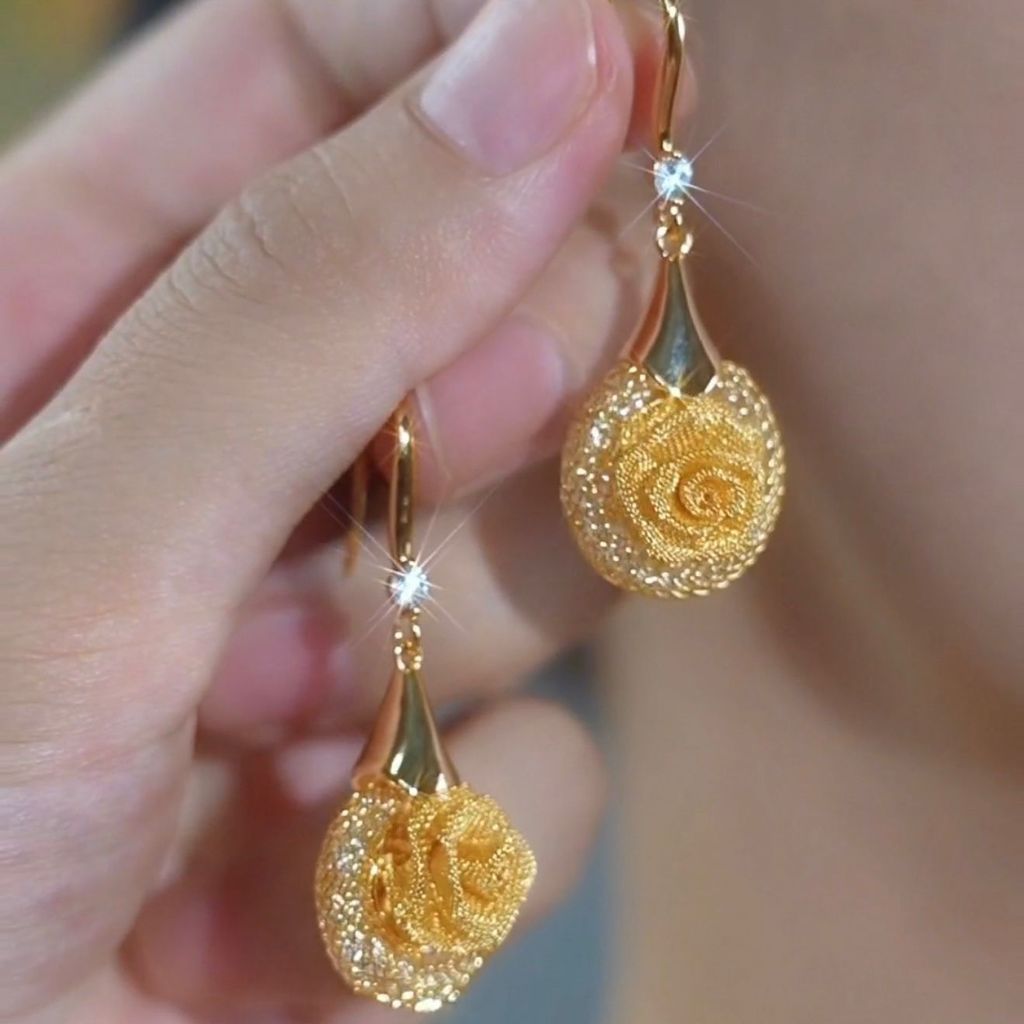 Đôi bông tai hoa hồng nữ sang trọng, thiết kế độc đáo và cao cấp phù hợp mọi dịp