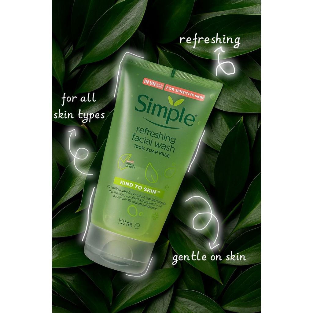 Simple – Sữa Rửa Mặt Dịu Nhẹ, Làm Sạch Sâu Nhưng Không Gây Khô Căng