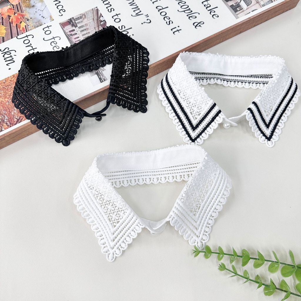 Áo len thêu màu trơn trong nước Nút trước cổ áo giả thời trang rỗng cổ ba chiều phù hợp với áo len Váy có sẵn H5Z6