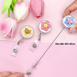 Móc - Kẹp bảng tên HSSV, nhân viên có thể kéo dãn - yoyo charm bông hoa M02