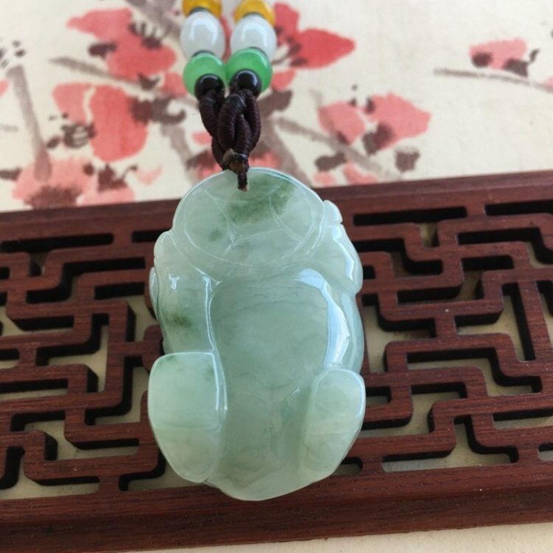 Đá Tự Nhiên Ngọc Heo - Mặt Dây Chuyền May Mắn Cho Nam Và Nữ