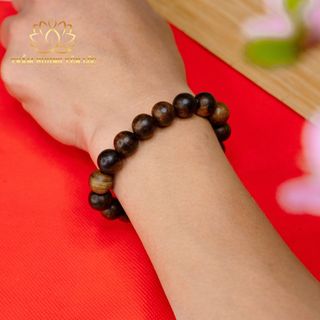Vòng Trầm Indo Cận Chìm hạt tròn đơn - Trầm Hương yên Lộc (Mua một, tặng một hộp nhung, dây dự phòng)