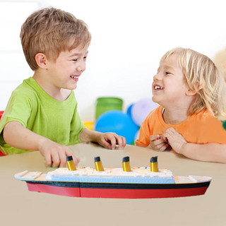 Split In Half Titanic Bath Boat And Pool Toy