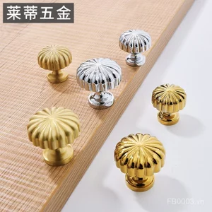Đồng Bí Ngô Vàng Tủ Tay Nắm Cửa Lỗ Đơn Bạc Phong Cách Bắc Âu Ánh Sáng Hiện Đại Tủ Sang Trọng Ngăn Kéo Tủ Giày Tay Cầm Nhỏ AEI4