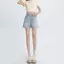 Quần short Denim uốn cong màu xanh cổ điển 2026 Thiết kế mùa xuân Phong cách mới giữa eo dáng rộng hơn Quần nhỏ nóng mùa hè