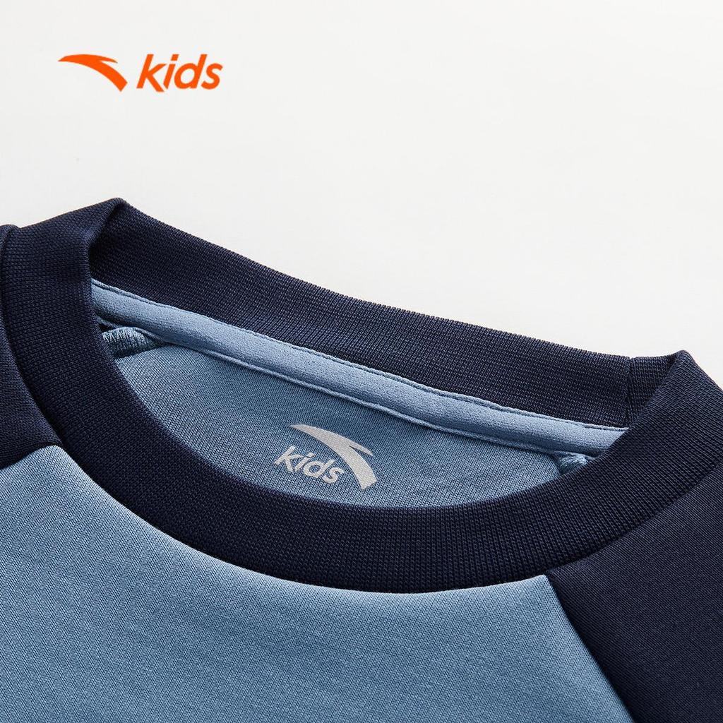 ANTA Kids Áo Nỉ Sweater Bé Trai Cổ Tròn Form Rộng 352546724U - Chất Liệu Cotton Mềm Mại, Phong Cách Thể Thao