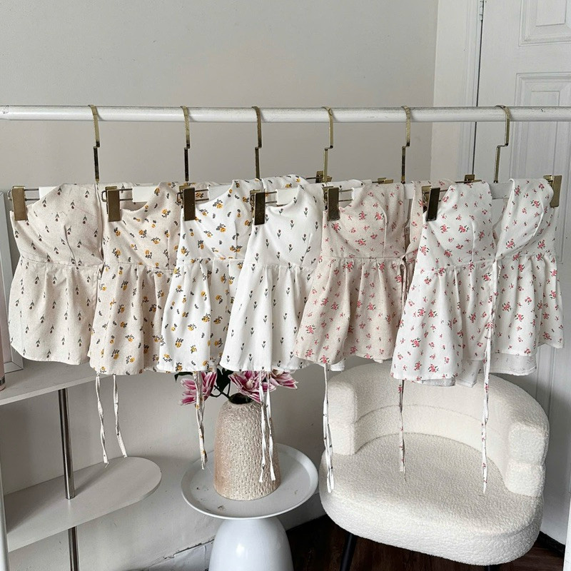 Áo Yếm Nữ Hở Lưng Hoa Nhí Cột Dây Sẵn Đệm Mút Chất Linen