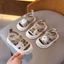 Giày Bé Trai Bé Trai Baotou Chống Trơn Trượt Giày Sandal Trẻ Em Đế Mềm Cho Bé Tập Đi Giày Đi Biển Trẻ Em