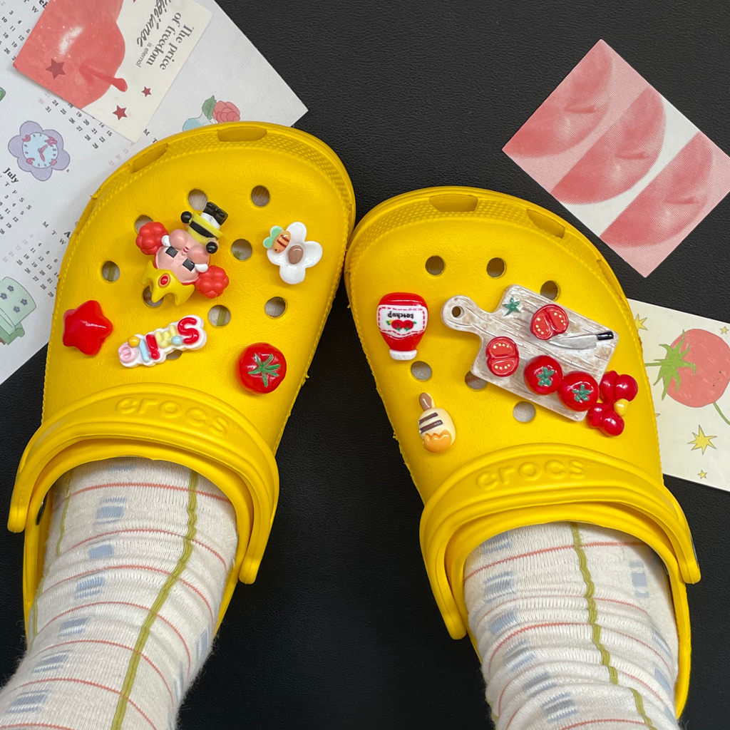 Phụ kiện trang trí lỗ giày Crocs nhiều mẫu hoa sáng tạo dễ thương cho bé, có thể tháo rời
