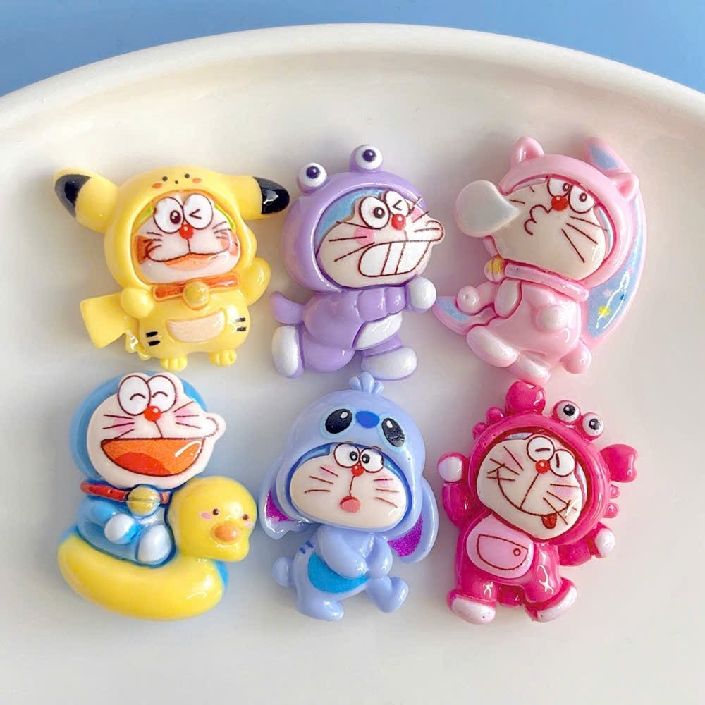 Set Charm Doraemon Cosplay Kawaii 🌈✨ Charm Mèo Máy Doraemon Mix Pikachu, Thỏ Hồng Và Khủng Long Cute Gắn Dép Style Hàn Q