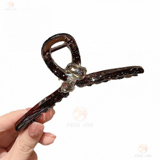 Kẹp tóc hình cá mập pha lê màu cà phê cao cấp Kẹp tóc