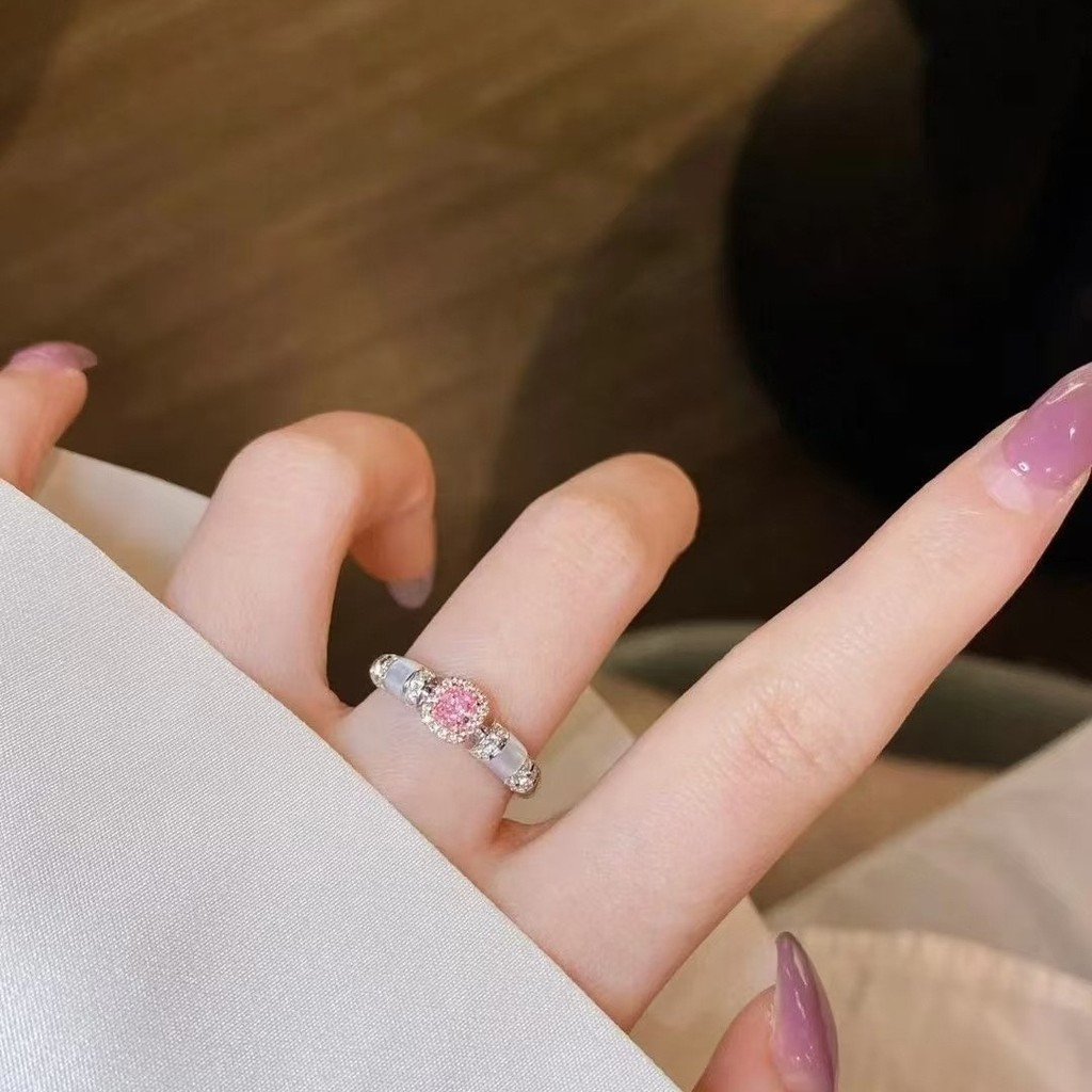 Phong cách mới Thời trang Phong cách Trung Quốc Màu hồng Hình học dát Zircon được cá nhân hóa Nhẫn nữ có thể điều chỉnh 100%.