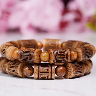 Vòng Tay Trầm Hương Hoạ Tiết Chữ Vạn - Trầm Tốc Quảng Nam - Trầm Hương Yên Lộc