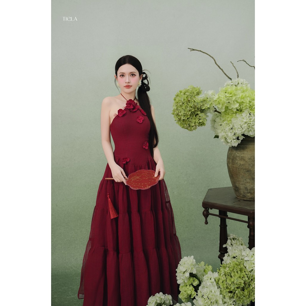 Váy Yếm Đào kết hoa