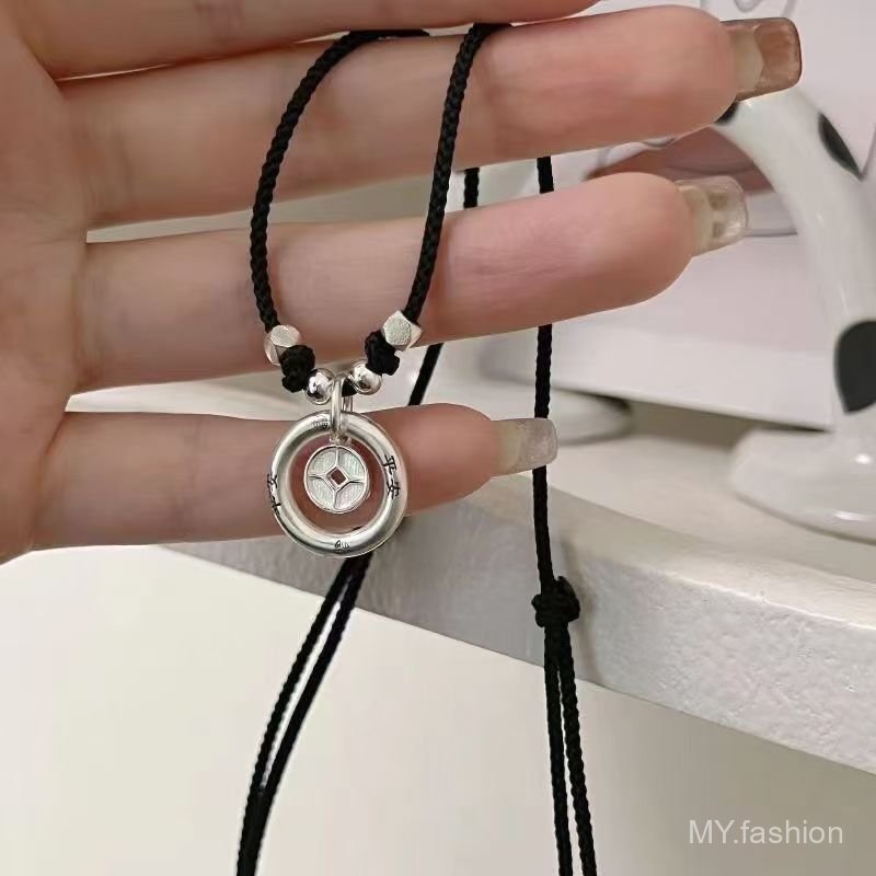 Khóa an toàn dạng vòng cổ tay dệt kim màu đen đơn giản, phù hợp làm quà tặng cho nam và nữ