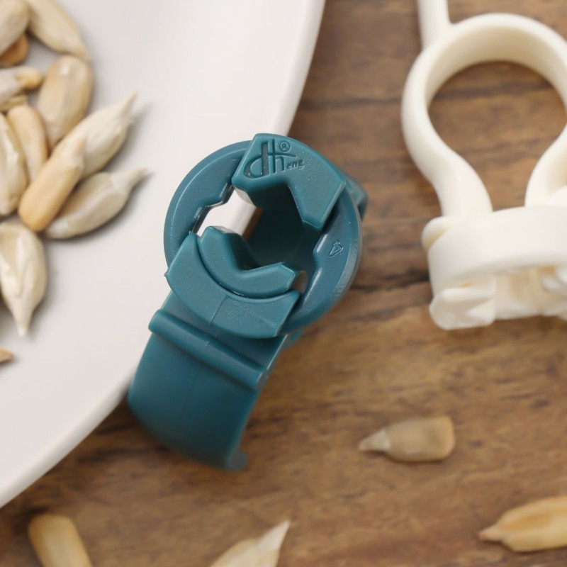 Dụng cụ mở hạt hướng dương mới Sheller Nut Cracker Dụng cụ gọt vỏ nhanh Tiện ích lười biếng
