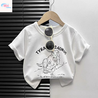 Hình vẽ đơn sắc dễ thương in một mặt hình chiếc áo sơ mi ngắn tay cho bé trai, thích hợp cho các hoạt động ngoài trời