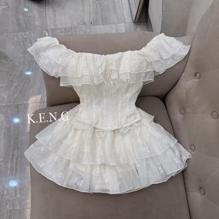 Set Áo Trễ Vai Phối Chân Váy Tầng Thiết Kế Tiểu Thư Sang Chảnh Diện Được 2 Kiểu Có Mút Kèm Quần Bảo Hộ Ld_Store Fashion