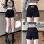 Đen Cao Cấp Ôm Hơn Nhìn Quần Short Nữ 2025 Sang Trọng Đi Lại Nhỏ Phù Hợp Với Co Giãn Skinny Nóng Quần 5.12