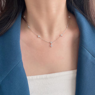 Vòng cổ cỏ ba lá bạc tua rua thanh lịch dành cho nữ