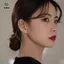 Bông tai thép không gỉ màu vàng pha lê, style tối giản Hàn Quốc, phù hợp trang sức sụn và tragus