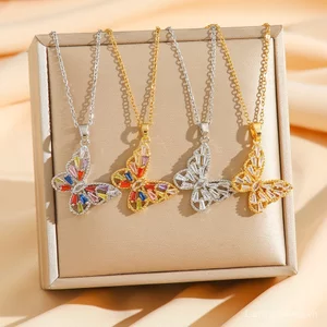 Châu Âu Mỹ Màu Kim Cương Độc Đáo Hip-Hop Thời Trang Trang Thiết Kế Cảm Giác Màu Zircon Bướm Thép Titan Vòng Cổ Mặt Dây Chuyền Nữ