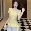 Áo thun ngắn tay hình con bướm màu vàng ba chiều thiết kế không đều lá sen dành cho nữ mùa hè Phong cách mới Streamer Áo đeo vai nghiêng