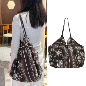 Túi mua sắm một vai in hình dung tích lớn Tote giản dị dành cho nữ lười đi lại di động