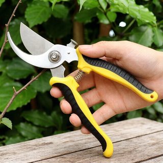 Kéo sân vườn Lưỡi dao sắc bén bằng thép không gỉ Tay cầm chống trượt Lò xo tự động Cắt tỉa sân vườn Màu vàng Đỏ