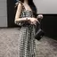 Mùa hè Phong cách Hàn Quốc thời trang rộng ca rô Bộ đồ xẻ tà màu đen trắng Bộ đồ ca rô