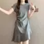 Mùa hè Phong cách mới Phong cách Hàn Quốc Bộ áo liền quần ngắn tay cổ tròn xếp li Slim-fit Slimmer Look Simple