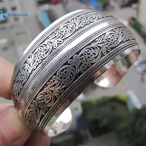 Kudosation Tây Tạng Mạ Bạc Tây Tạng Totem Lắc Tay Trang Sức Vòng Tay Rộng Antic Nữ Đẹp