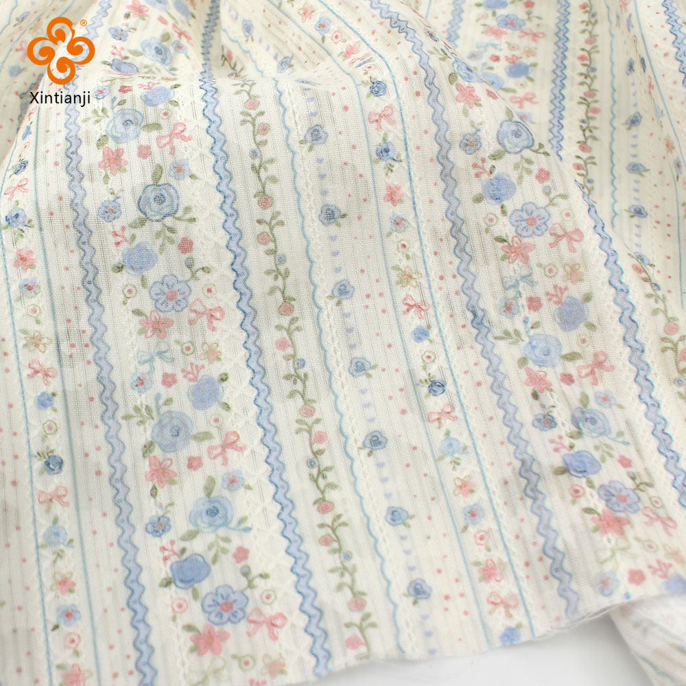 Thoáng Khí Mỏng Đốt Cháy Hoa Vải Jacquard Màu Xanh Nhạt Hình Thoi Nổi Đường Ẩn Dệt May Cho Sườn Xám Làm TJ2750