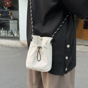Túi Messenger Nhẹ Túi Điện Thoại Di Động Mini Nữ Túi Đeo Vai Thể Thao Nylon