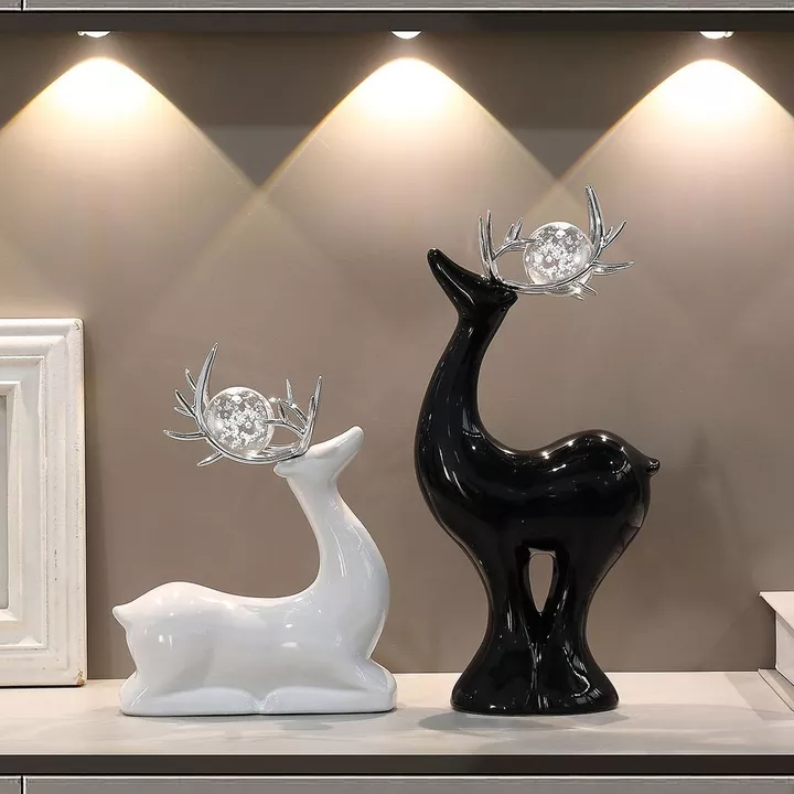 Tượng Hươu Nai Gốm Sứ Đen Trắng Quả Cầu Thủy Tinh decor bắc âu decor phòng khách hiện đại đồ trang trí phòng khách đồ trang trí để bàn đồ bàn làm việc trang trí bàn nhà đồ trang phòng đồ decor