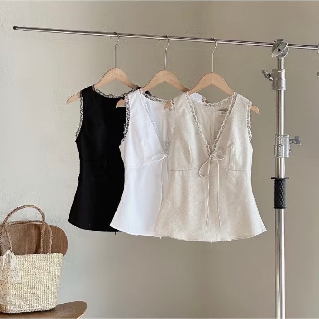 Áo Kiểu Linen Nữ Sát Nách Cổ V Viền Ren Mùa Hè Kenco - NA557