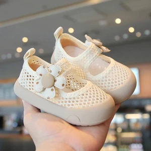 Giày Nữ Cho Bé Phong Cách Mùa Xuân Trẻ Sơ Sinh Đế Mềm Cho Bé 1-3 Tuổi Trẻ Em Giày Bé Gái Rỗng Giày Sandal