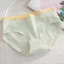 Quần lót Cotton nguyên chất dành cho nữ, khả năng hít thở tốt, thiết kế vừa phải.