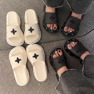 Dép Nữ Ngoài Trời Mùa Hè Mới Về Dép Tăng Chiều Cao Đế Dày Chống Trơn Trượt, Chống Mùi Cross-Strap Đi Biển