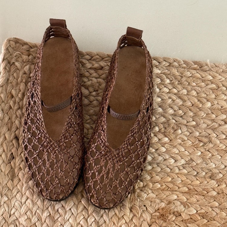 3 Màu Size Lớn 35-40 Tất Cả Trận Đấu Rỗng Tay Dệt Sandal Nữ Dây Đeo Phẳng Ngón Chân Tròn Bằng Da Thật Nông Miệng Mary Jane Giày R2AO