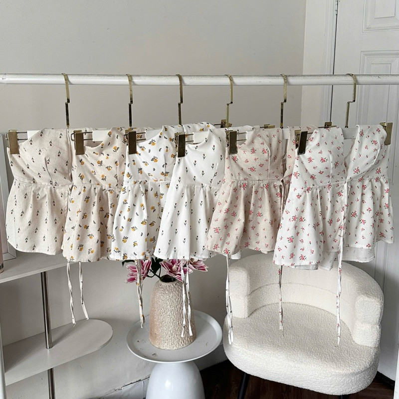 Áo Yếm Nữ Hở Lưng Hoa Nhí Cột Dây Sẵn Đệm Mút Chất Linen
