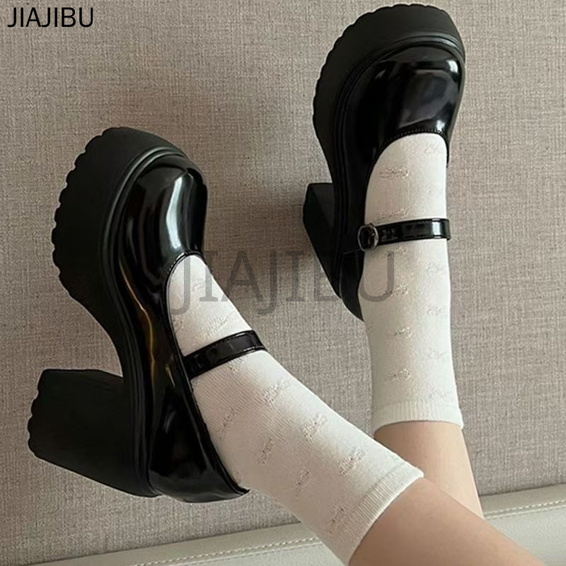 Size 34-46 Giày Da Đế Dày Mũi Tròn Màu Be/đen Kiểu Dáng Cổ Điển Anh Quốc Chống Trơn Trượt Giày Casual 44 Đôi Giày Cao Gót Đế Dày Kiểu Lolita Bằng Da Bóng Phong Cách Công Chúa Pháp 43 Korean Fashion Platform Mary Jane Doll Shoes Giày Đồng Phục JK Nhật Bản