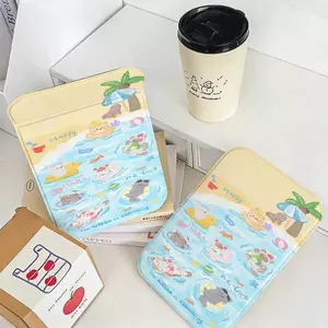 Gương gấp họa tiết động vật đi biển, gương trang điểm vui nhộn