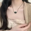 Mới Phong Cách Trung Quốc Đá Tự Nhiên Nghiền Đá Đính Hạt Vòng Cổ Nữ Cổ Cá Tính Tròn Hạt Mặt Dây Chuyền Áo Len Dây Chuyền Retro Phù Hợp Với