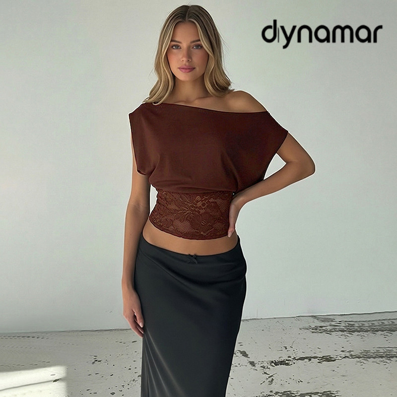 【dynamar】Áo croptop ngắn gợi cảm phối ren, trễ vai, ôm eo, màu trơn, mặc cùng quần.