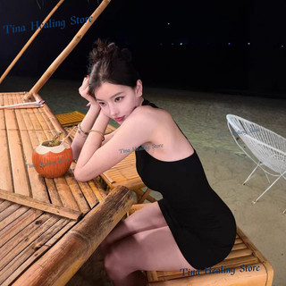Đầm ngắn ôm sát tôn dáng, cổ yếm phối ren đen phong cách gợi cảm thanh lịch dành cho nữ