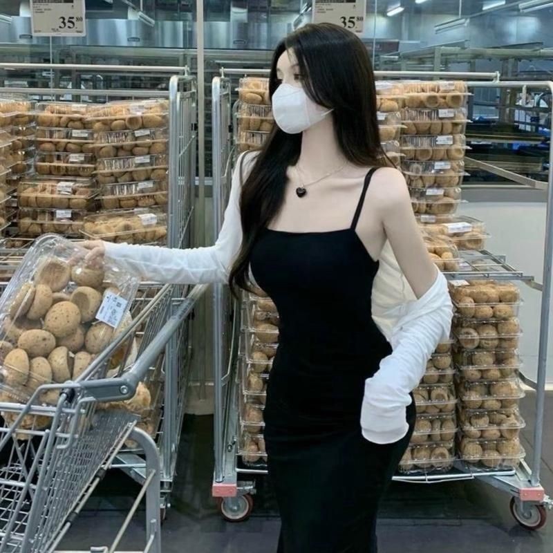 Áo khoác nữ nhẹ nhàng chất gân form lững phối ngoài cá tính dễ thương chất vải thun gân len 4 chiều FreeSize